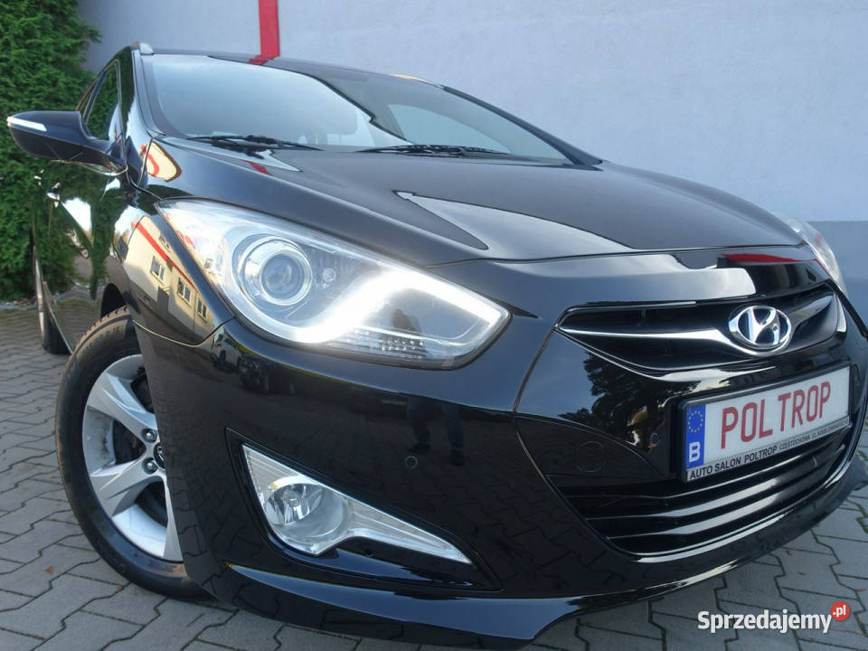 Hyundai i40 17D Navi Alu Klimatronik Ledy KamCof czujnik deszczu Częstochowa