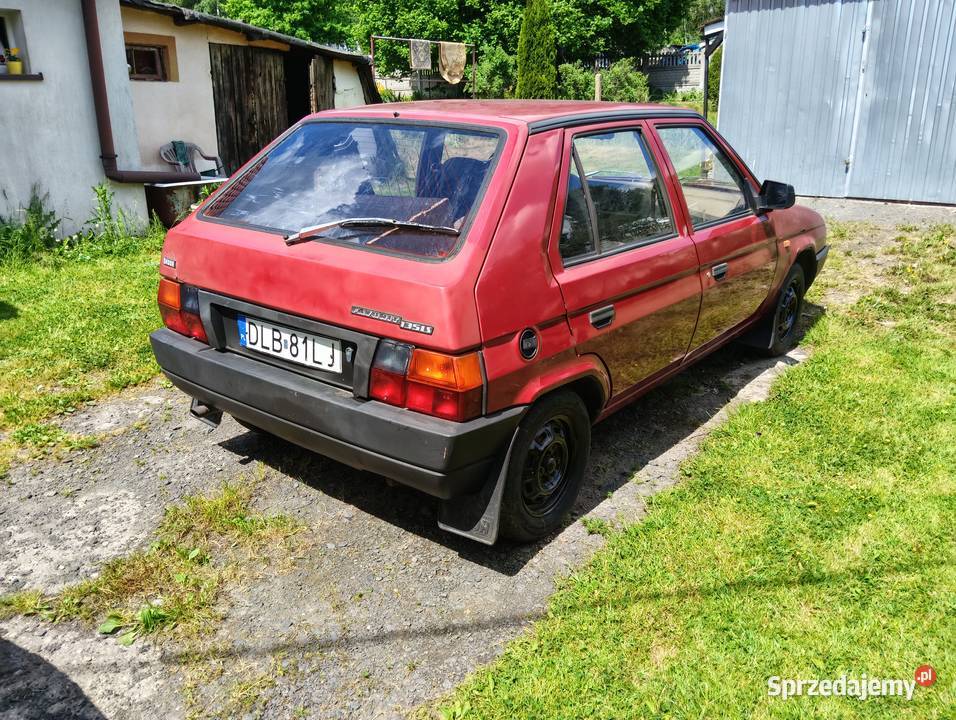 Skoda Favorit 13 benzyna jeździ i hamuje przyciemniane szyby Gryfów Śląski