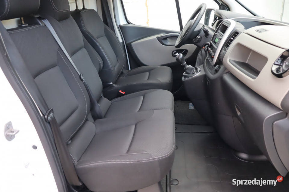Renault Trafic 16 dCi śląskie Zabrze