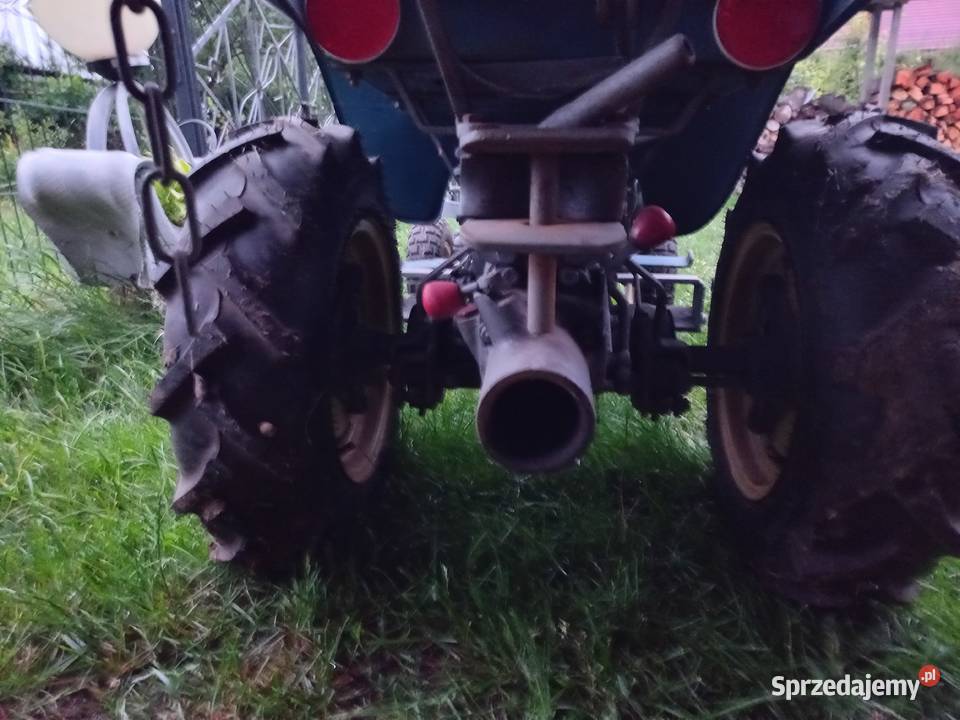 Traktor ciągnik Sawin