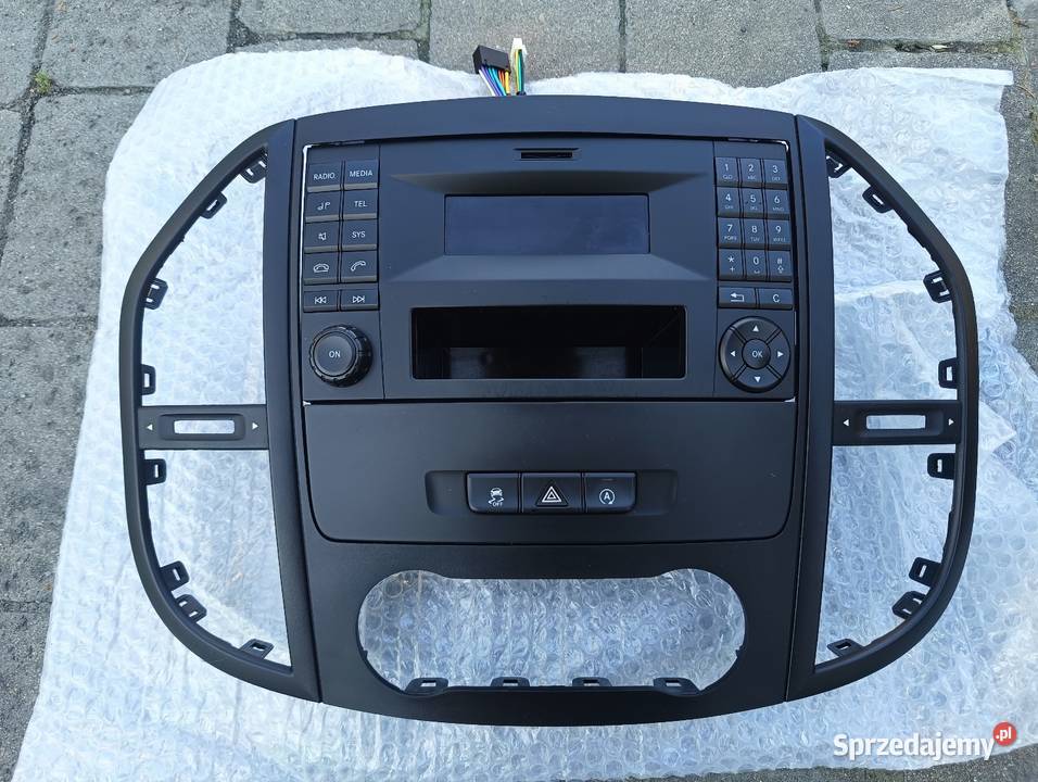 Mercedes Vito w447 orginalne radio plus ramka Syców sprzedam