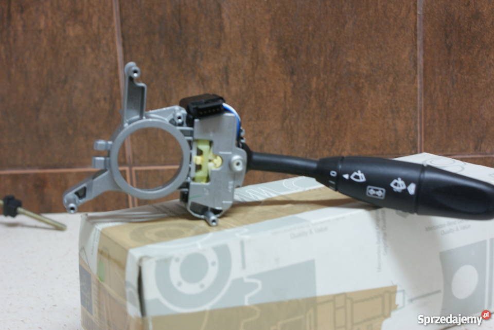 PRZEŁĄCZNIK MERCEDES 906 A 906 545 03 10 05 Białobrzegi