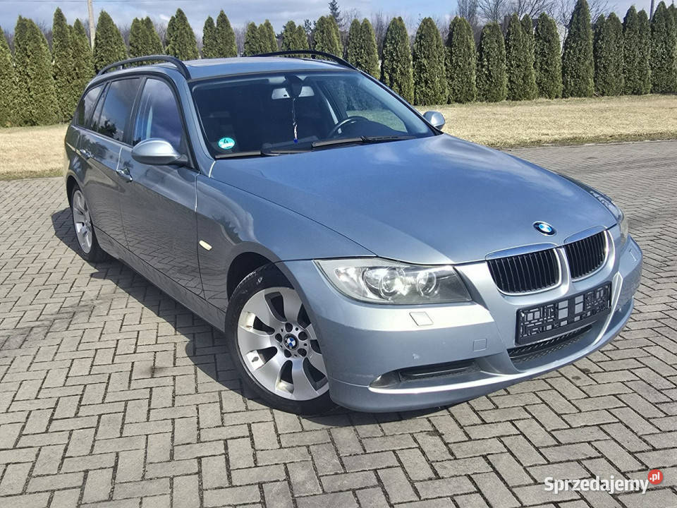BMW 318 20Benz SerwisPanorama DachKlimatr 2 Rok produkcji 2007