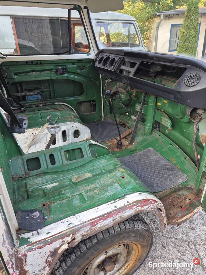 Volkswagen Transporter T2b VW ogórek westfalia Warszawa