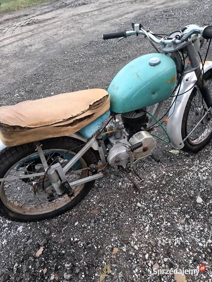 Sprzedam DMW uszkodzony Gostycyn