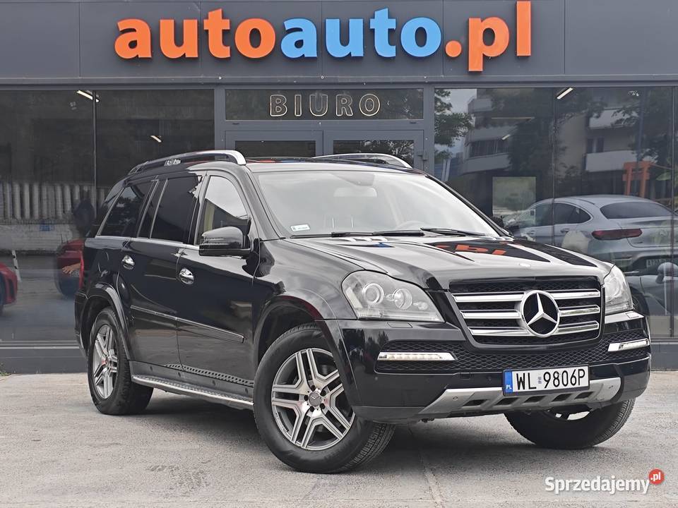 GL550 4Matic 7 MiejscBogate wyposażenie Przebieg Warszawa