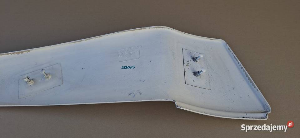 RENAULT PREMIUM SPOILER DACHOWY OWIEWKA PRAWA Bieleń