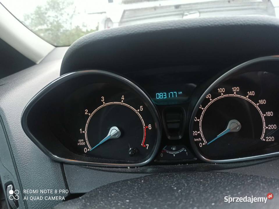 Sprzedam auto z uszkodzonym motorem Forda b Kolonia Krępa