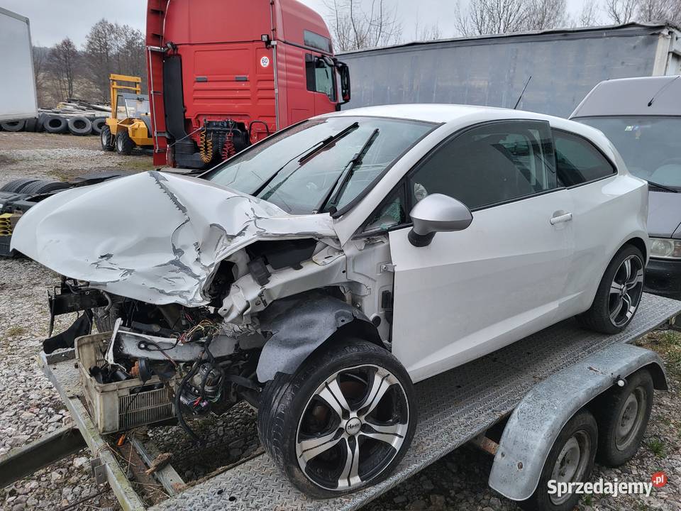 SEAT ibiza FR kod lakLB9A części Zagnańsk sprzedam