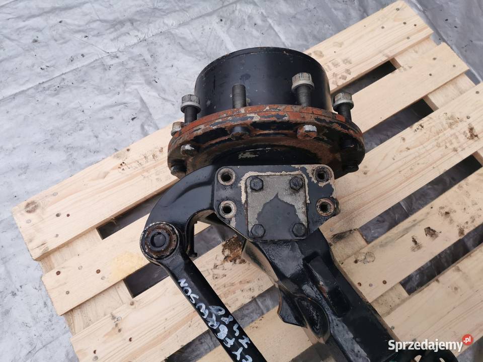 Massey Ferguson VT Zwolnica Zwrotnica lewa Dana Wilkowo