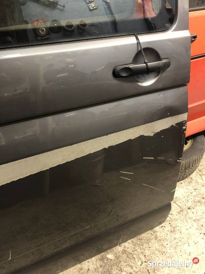 Drzwi boczne suwane z szyba VW T5 lift Darłowo sprzedam