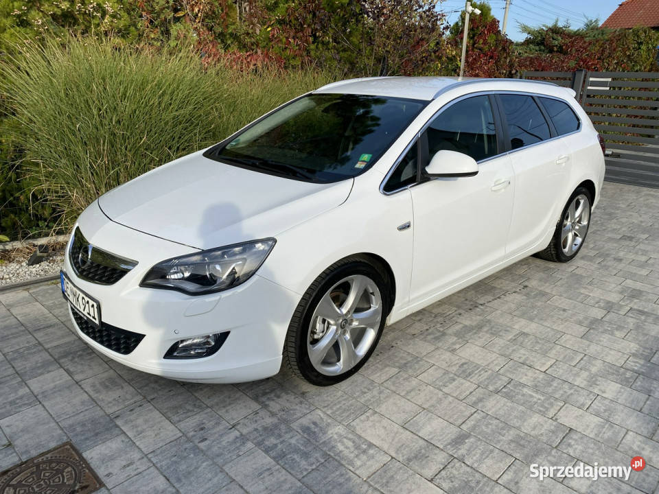 Opel Astra opłacone - zadbane J (2009-2019)