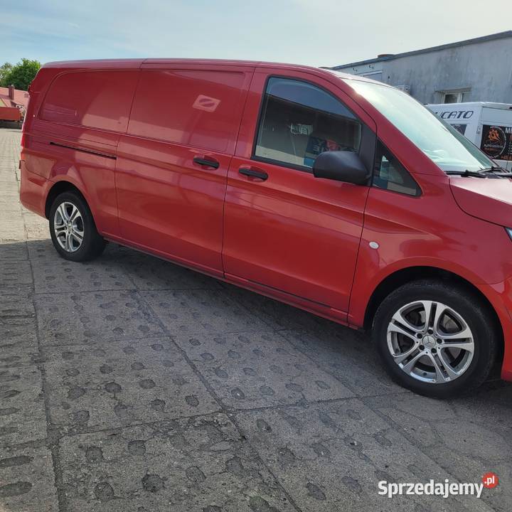 Mercedes Benz Vito 4x4 116 automat bogata wersja Rok produkcji 2017