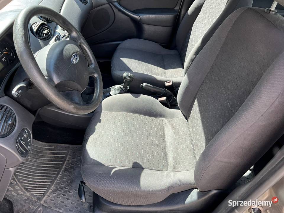 Ford Focus 16 benzyna 174