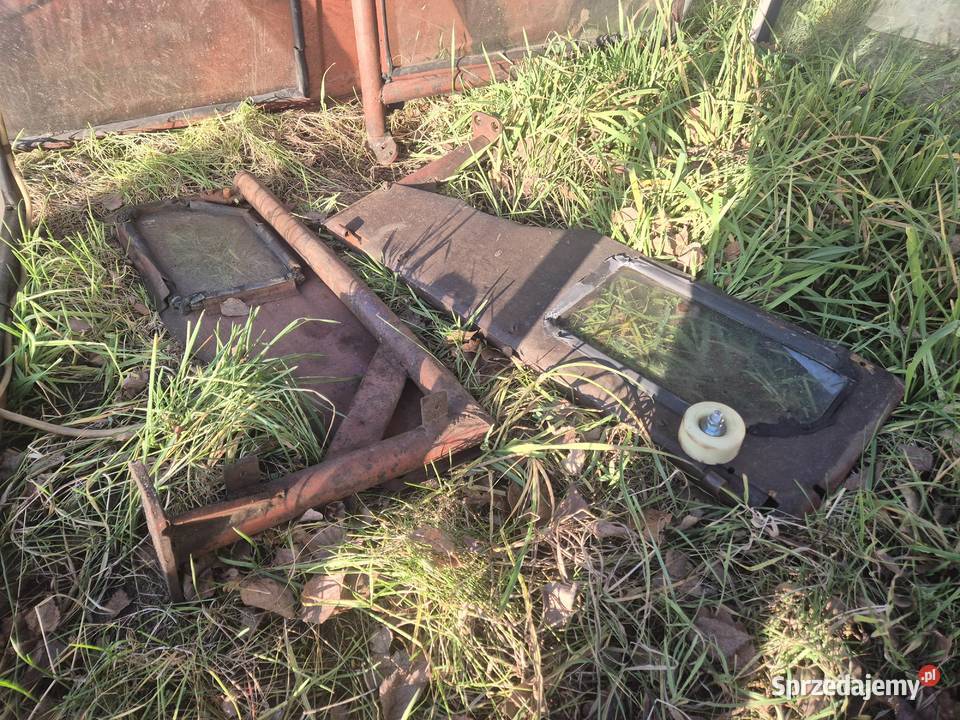 Kabina rurkowa Ursus C330 Kabina i karoseria Bucze