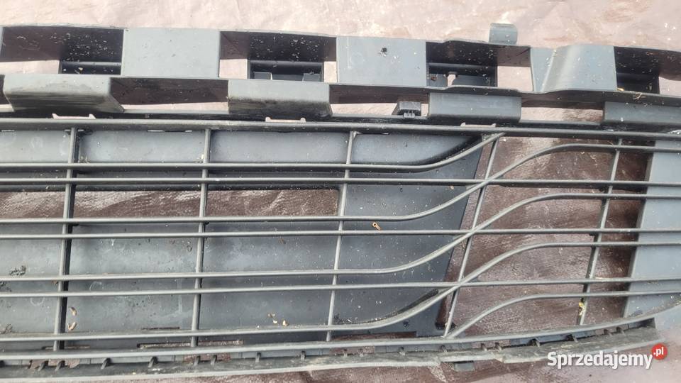 KRATKA ZDERZAKA PRZÓD PRZEDNIA RENAULT MEGANE Ruda Śląska