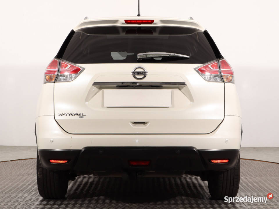 Nissan XTrail 16 dCi kamera cofania