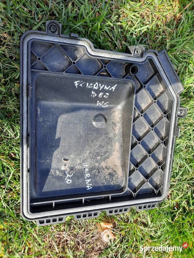 Pokrywa bezpieczników opel meriva Mieleszyn sprzedam