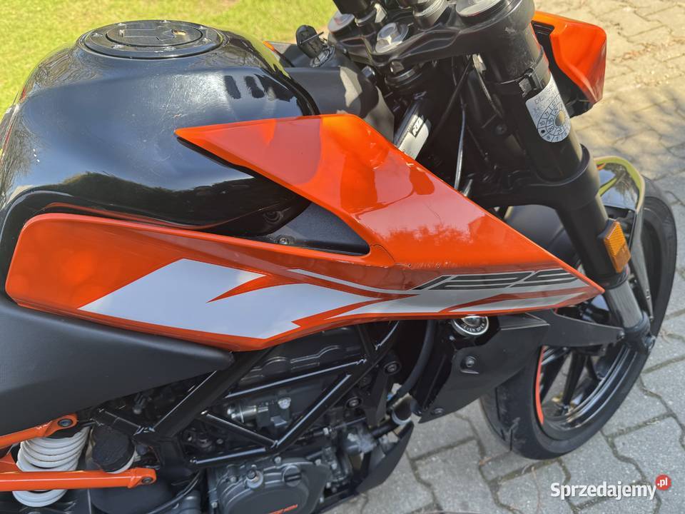 KTM Duke 125 12200km śląskie