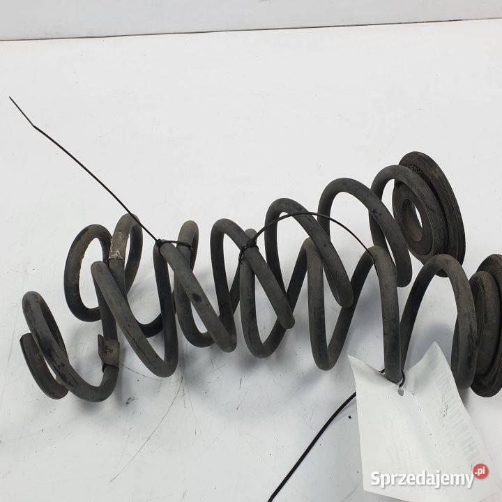 SPRĘŻYNY TYŁ VOLKSWAGEN GOLF VII 2016 14 TSI Lipno