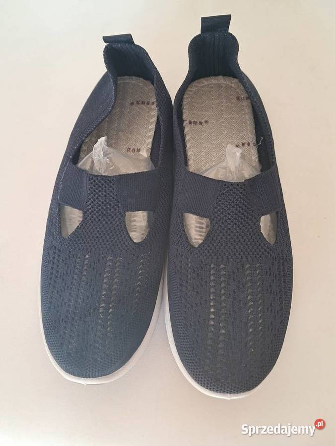 nowe granatowe buty z siatki rozmiar 41 długość inna Sandomierz sprzedam