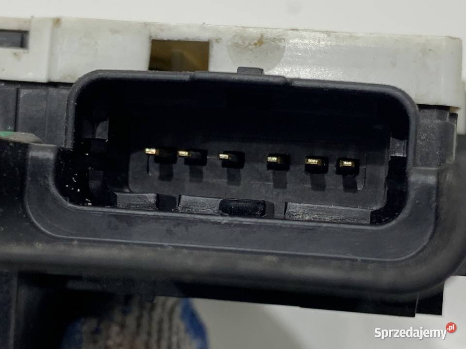 ZAMEK DRZWI LEWY PRZÓD PEUGEOT 207 Hatchback