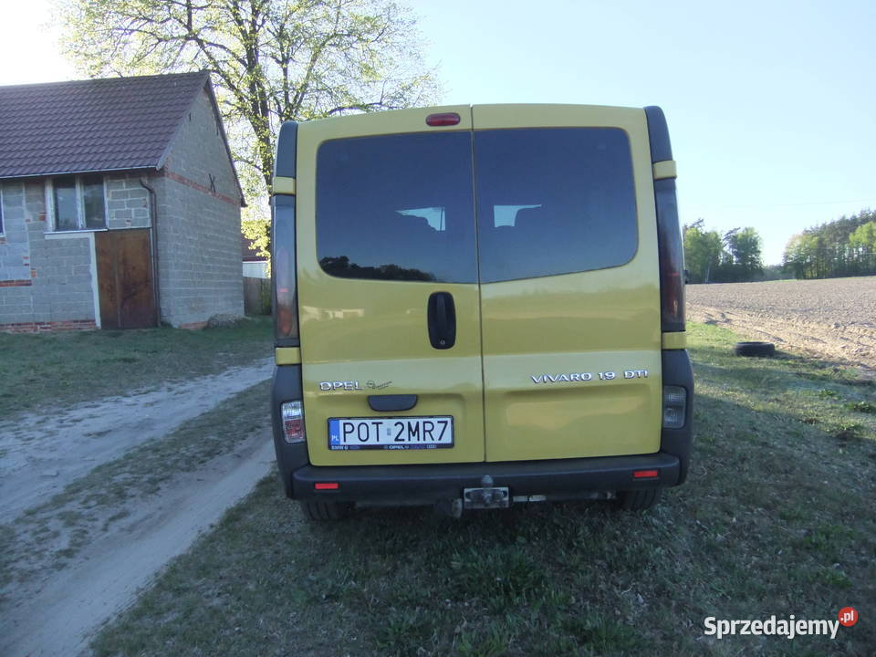 Opel Vivaro 19tdi 101 9 osobowe 329300km wielkopolskie Ostrzeszów
