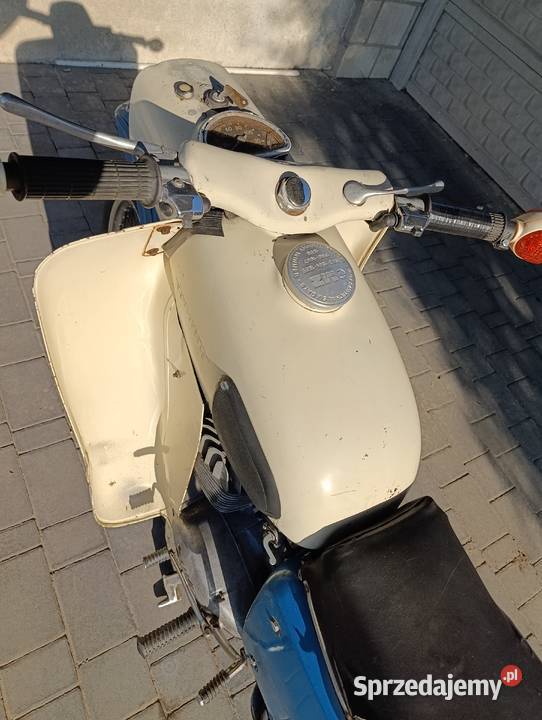 MZ ES 125 Trophy z dokumentami