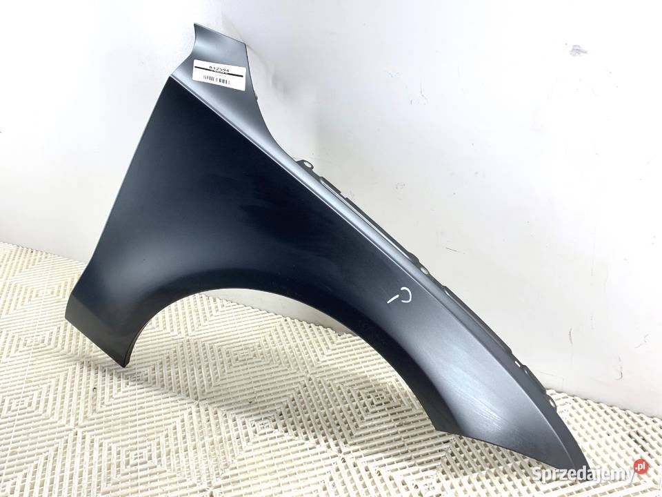 BŁOTNIK PRAWY PRZÓD AUDI A7 4G Hatchback 1018 osobowe