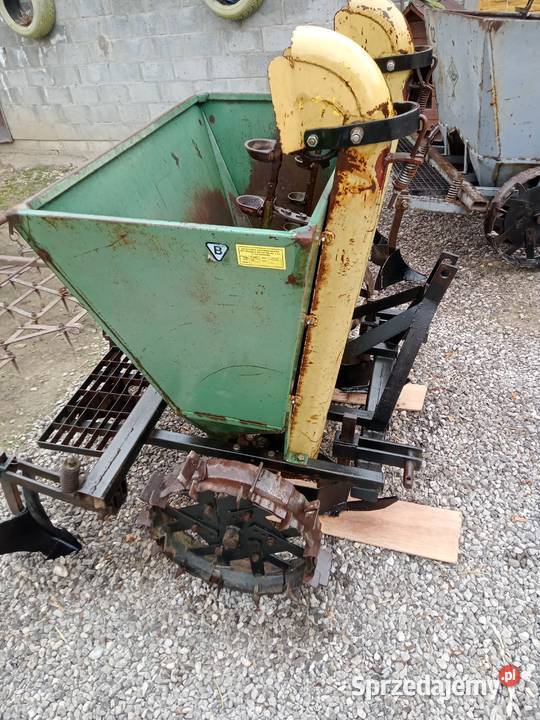 Sadzarka akpil do ziemniaków nieuszkodzony Łagów