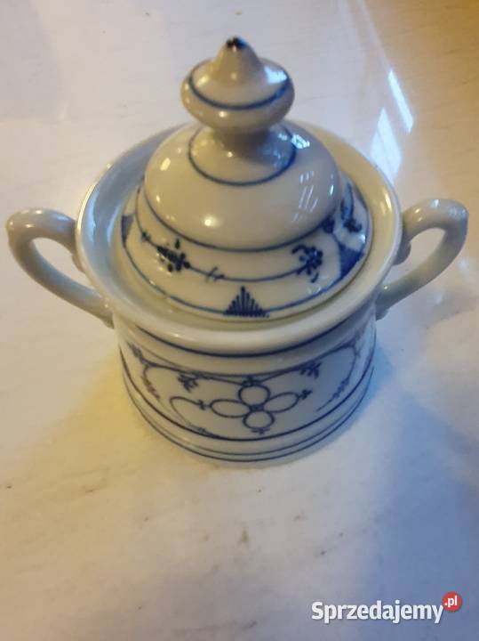 Cukiernica biała porcelanawzór cebulowy lubelskie Lublin