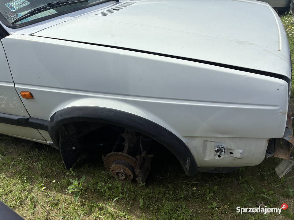 Błotnik Prawy Przód Volkswagen Golf II 2
