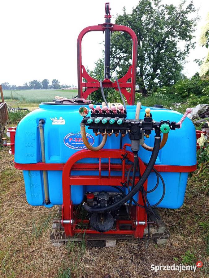 Opryskiwacz polowy Biarski800l15 m Uniejów sprzedam