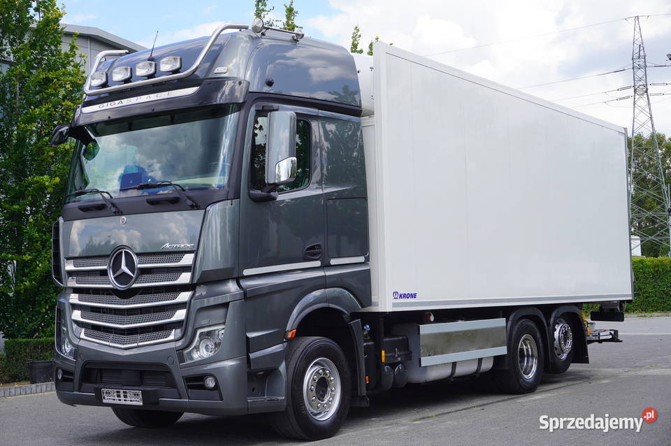 MercedesBenz Actros 2548 MP5 Chłodnia Krone kabina sypialna małopolskie Kraków