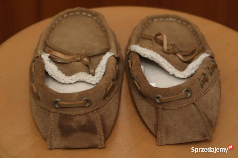 Ocieplane kapcie chłopca firmy John Lewis 1 33 Pozostałe Siedlce