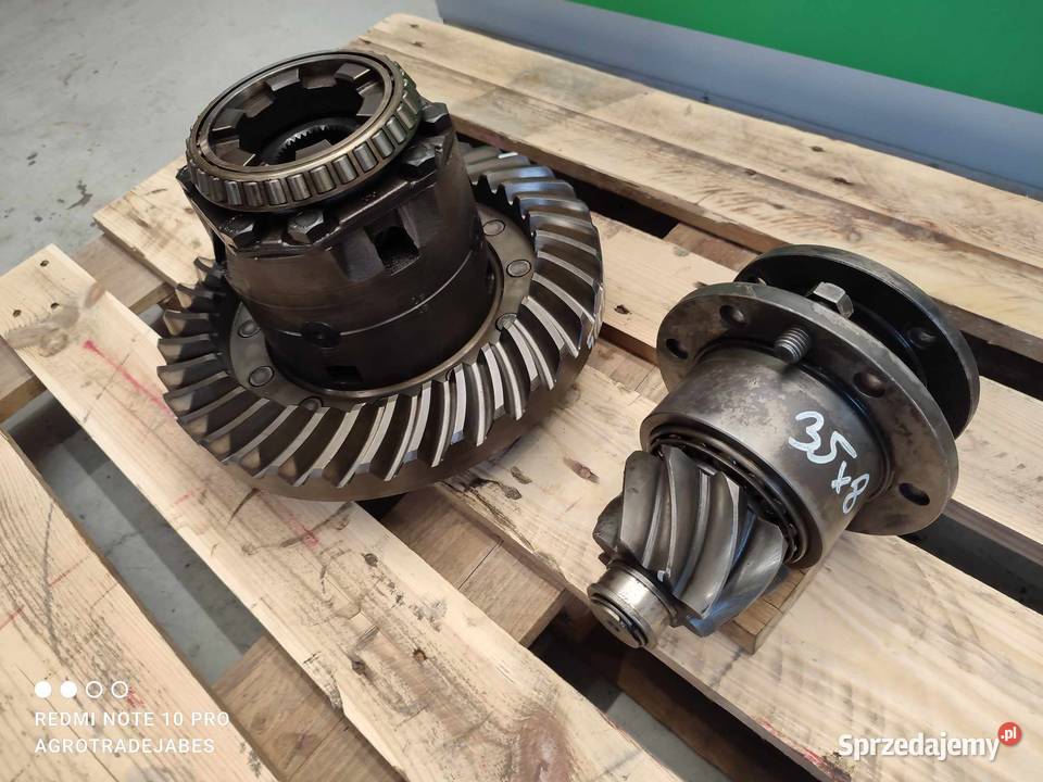 Mechanizm różnicowy Massey Ferguson 860 8x35 Wilkowo