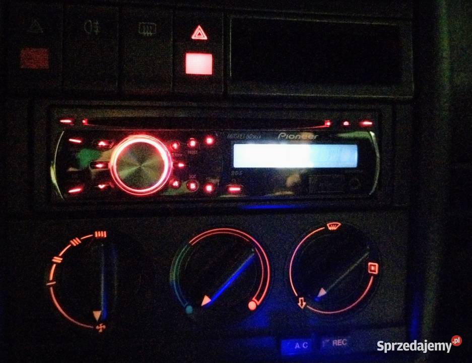 Radio CD USB Pioneer DEH2200UB 4x50W MOSFET Dębica