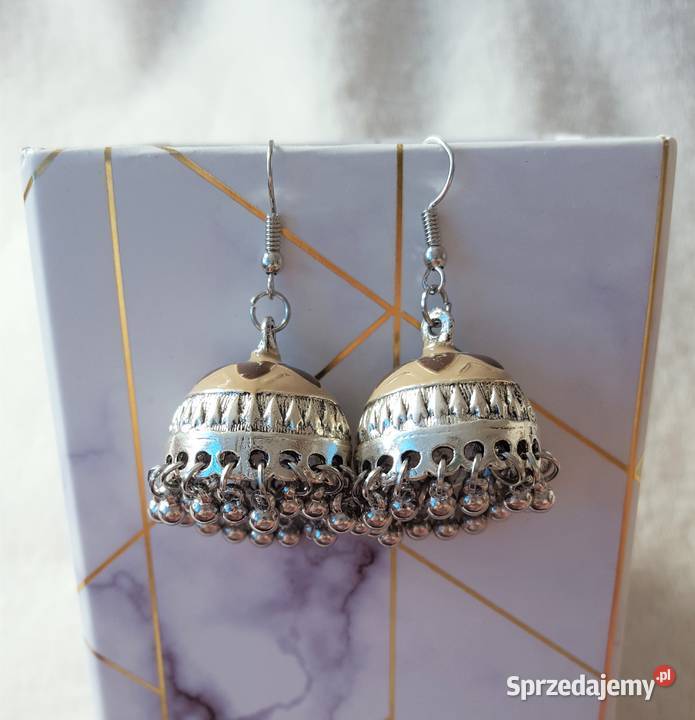 Nowe kolczyki indyjskie dzwonki srebrny kolor Szczecin