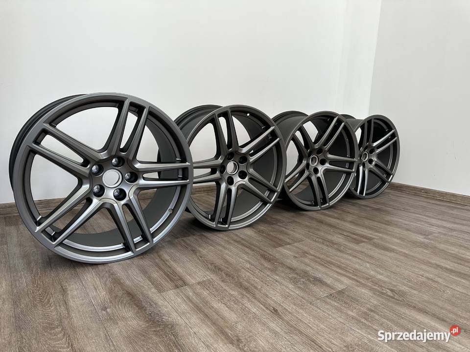 4Nowa felga aluPorsche OE MACAN TURBO 95B