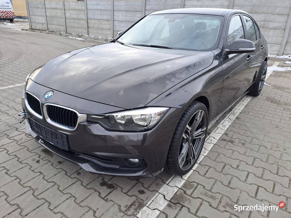 Bmw 318i f30 Lift niski przebieg 112 z Niemiec Kajew