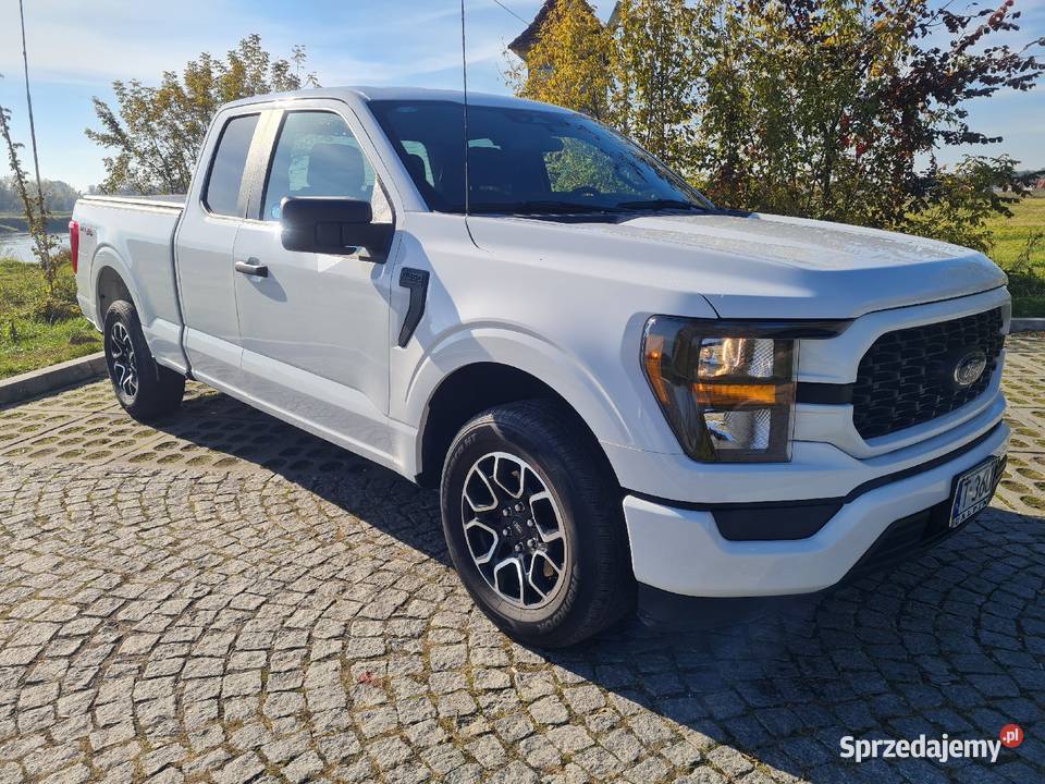 Ford F150 27L 325 5560 przebiegu Stan idealny poduszka powietrzna sprzedam