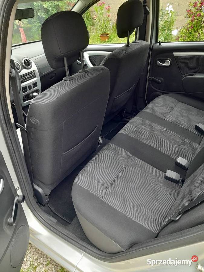 Dacia Sandero 16mpi 1600cm3 mazowieckie Radom