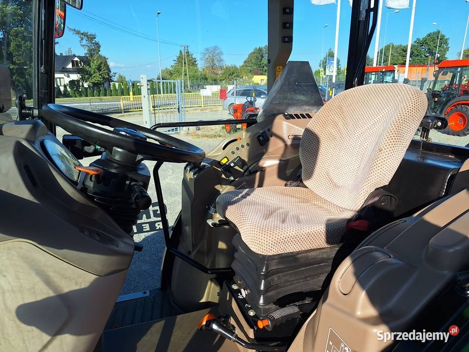 Ciągnik sadowniczy John Deere 5090 GF Lipnik sprzedam