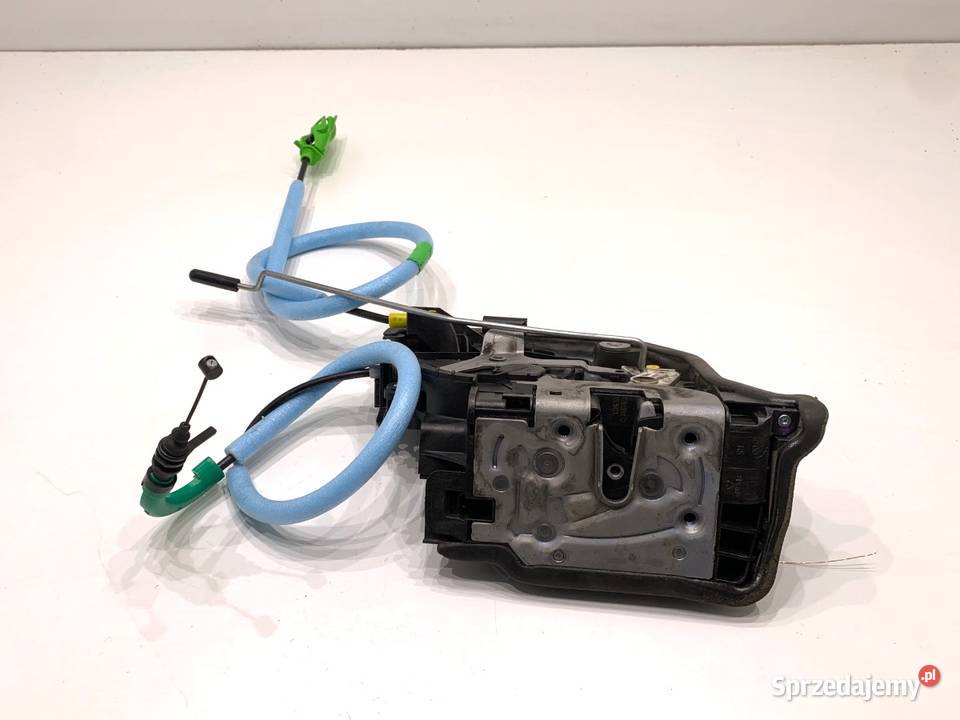 ZAMEK DRZWI PRAWY PRZÓD BMW F48 Crossover