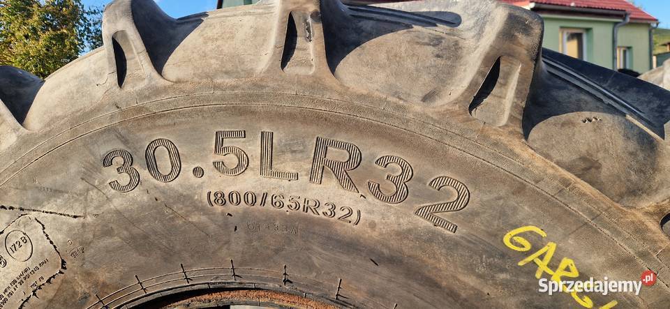 80065r32 305LR32 Dnieproschina Continental 90 Opony rolnicze Rolnictwo