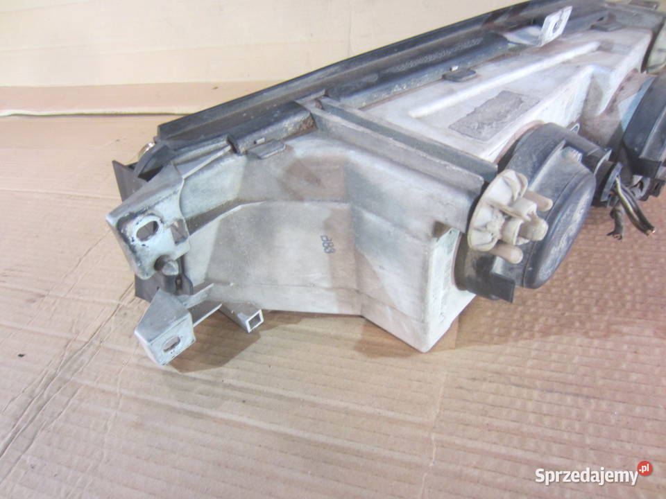 Lampa prawa przód przednia Skoda Octavia 1 Szczecin sprzedam
