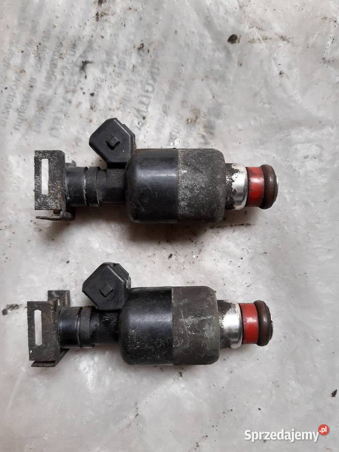 Wtryskiwacz paliwa 17120683 Zabrze