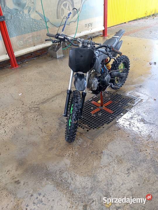 Sprzedam kxd 125 na kołach 1714loncina Klecie