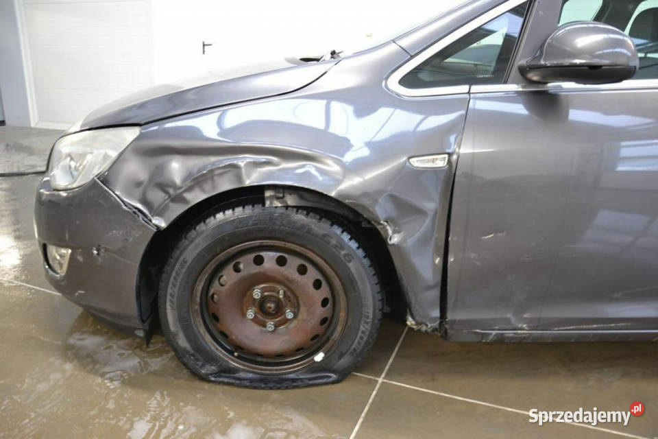 Opel Astra 17 cdti 125 6biegów nawigacja małopolskie