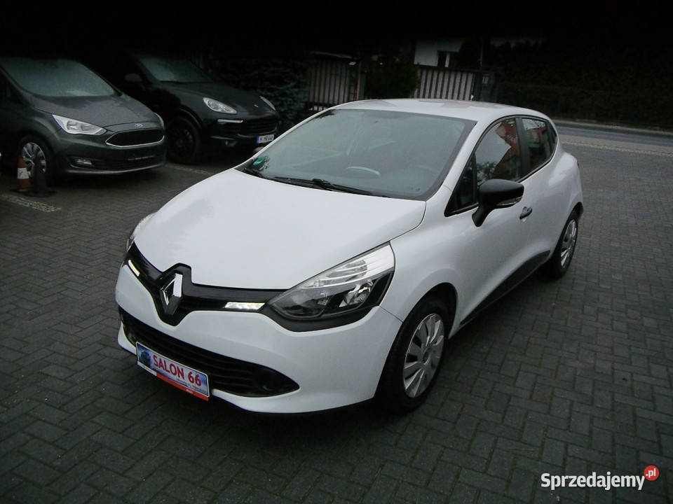 Renault Clio 12 zwykły silnik Stan Idealny Ledy kurtyny powietrzne Częstochowa